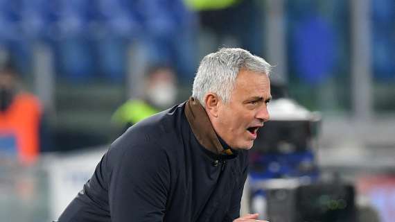Roma, Mourinho ci ride su: "Volevamo tenere alta l'audience in tv"