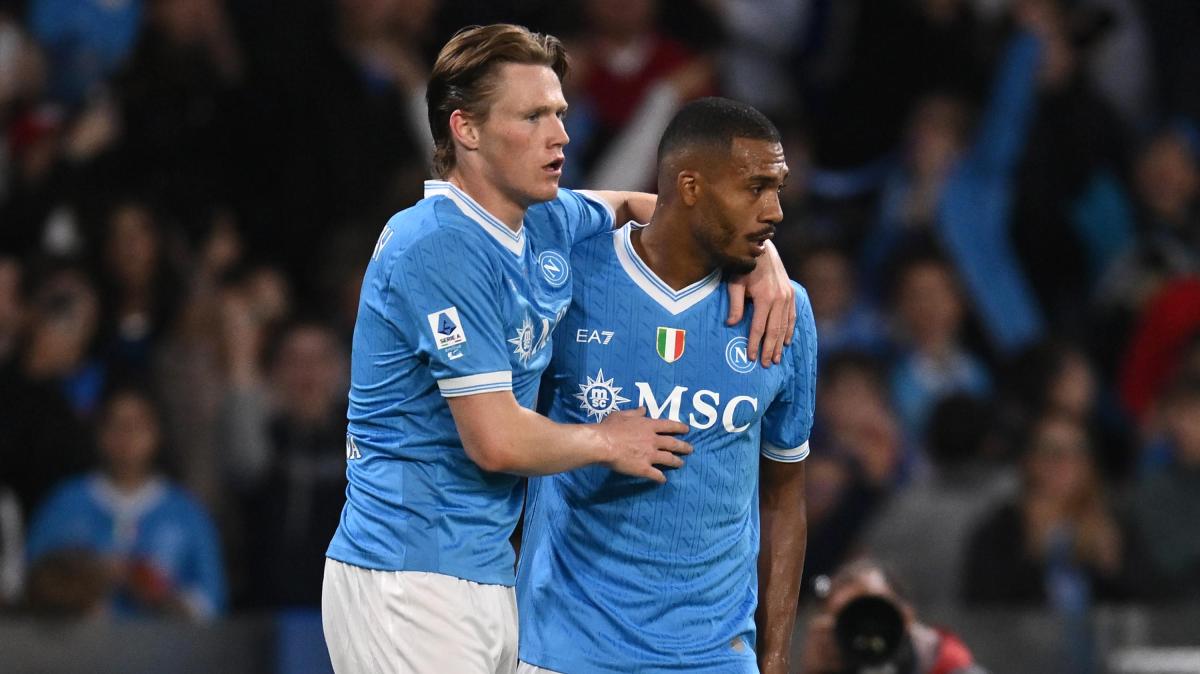 McTominay non si accontenta: "Il Napoli deve alzare il livello. Conte mi dice..."