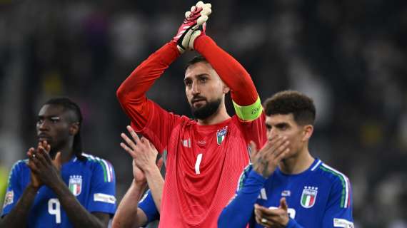 PSG, l'Europa applaude Donnarumma: "L'uomo montagna"