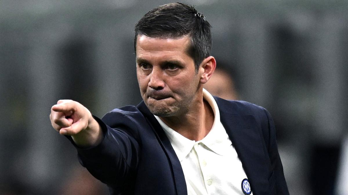 Chivu nella storia dell'Inter, scudetto da giocatore e da allenatore. E Marotta lo blinda