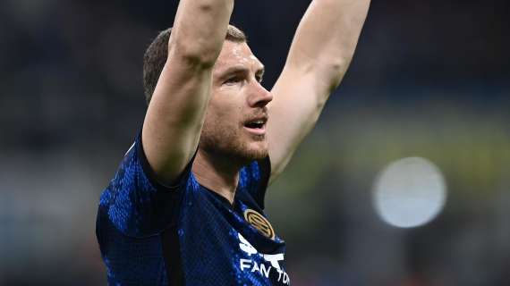 Dzeko vuole restare all'Inter: nei prossimi giorni probabile faccia a faccia con Inzaghi