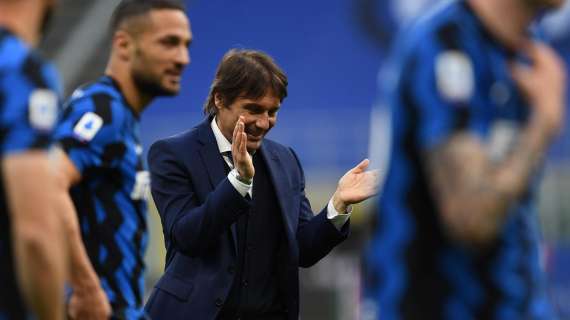 Conte sulla vittoria della Panchina d'oro: "Felice, la condivido con staff e giocatori dell'Inter"