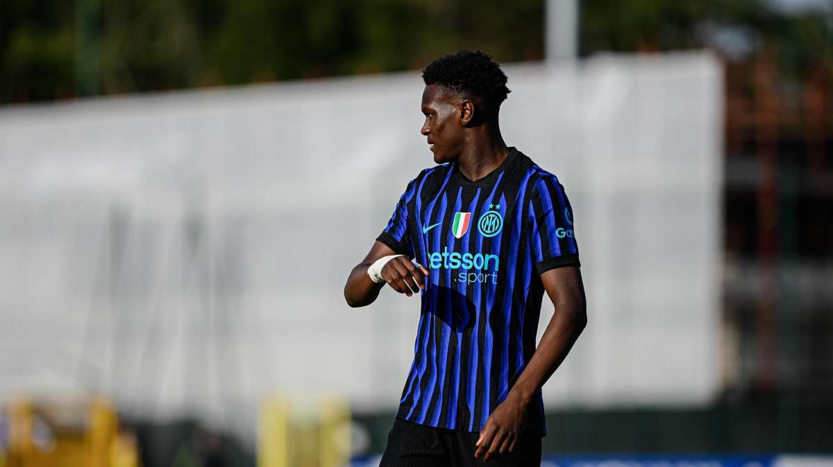 Iddrissou: "Mi ispiro a Thuram, mi piace giocare in campo aperto. Punto di forza? L'uno contro uno"