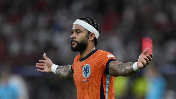 A marzo ha eliminato l'Inter, ora va in Brasile: fatta per Depay al Corinthians