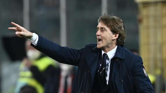 Mancini vuole ripartire: "Dovremo giocare bene, siamo ancora campioni d'Europa"