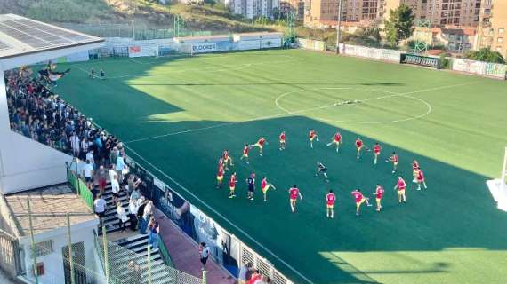 Il Messina è tornato a casa, grande accoglienza dei tifosi al "Marullo"