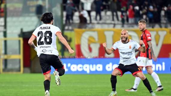 Il Messina domina il Sorrento (2-0) e vola a un punto dai playoff