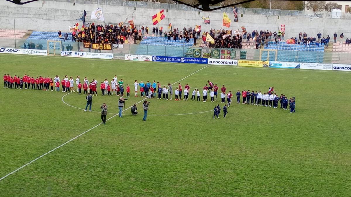 Il Messina a Vibo fa il compitino, un palo lo ferma, ma non basta (0-0)