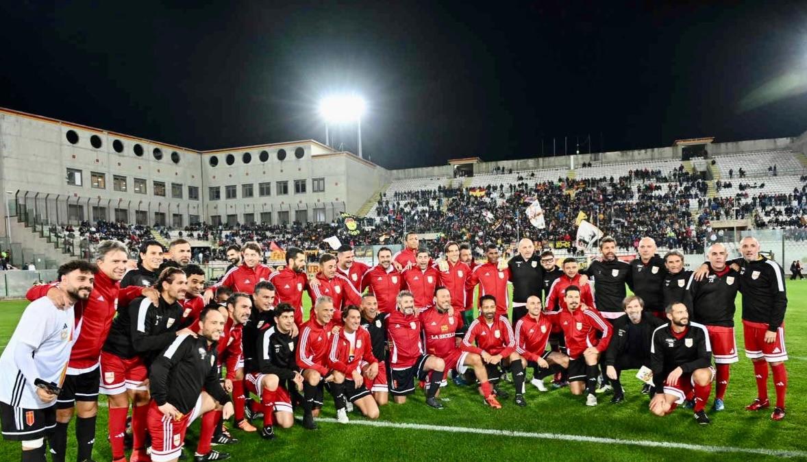 Messina, 125 anni in una notte: festa da 10mila per il "Legend 125"