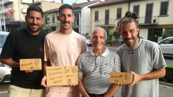 Foggia, Aliperta e Lomasto premiati da un tifoso messinese ad Arezzo
