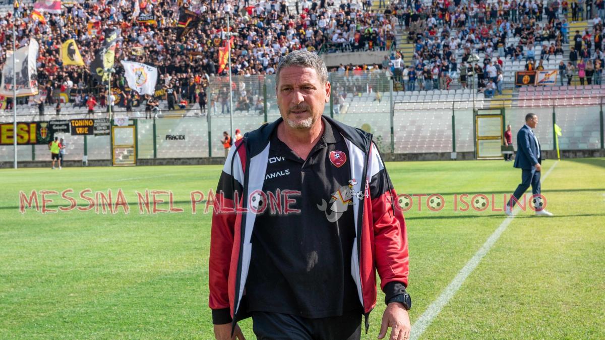 Reggina, il club conferma Trocini dopo la sconfitta nel derby