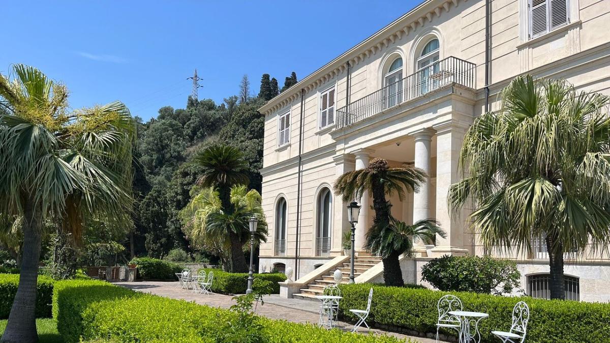 Una veduta di Villa Pulejo