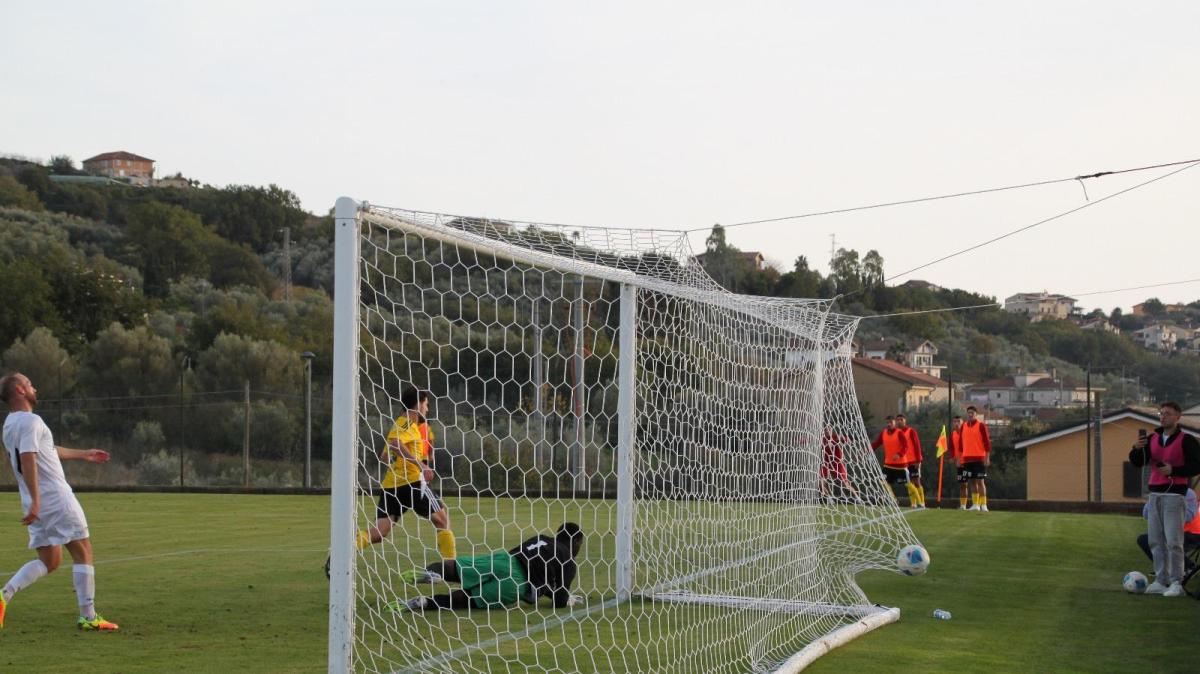 Saverino regala al Messina tre punti di platino sul campo della Gelbison 