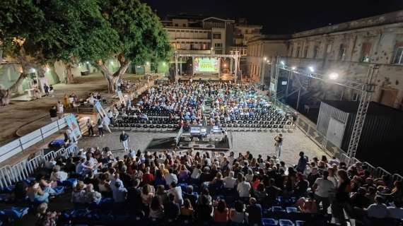 Domani al "Giardino Corallo" di Messina verrà proiettata Psg-Inter