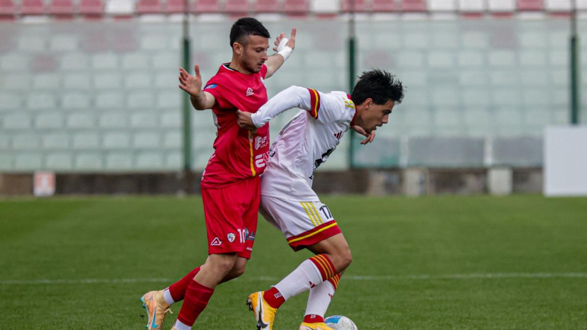 Messina-Nissa, sveglia ciurma, fermate subito la deriva!