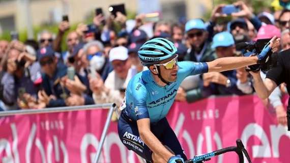 Giro d'Italia, a Messina vince Démare. Nibali: "Smetto a fine anno"