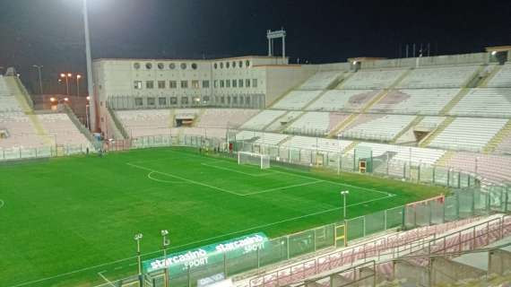 Futuro del Messina al solito bivio. Scontro politico su debiti e silenzi
