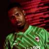 Molto particolare la nuova prima maglia da portiere del Milan