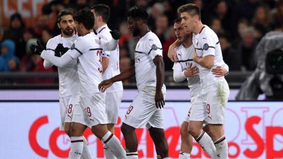 Roma-Milan, pari all'Olimpico nello scontro Champions: i giallorossi creano di più, ma ai rossoneri mancano un rigore netto e il secondo giallo a Pellegrini