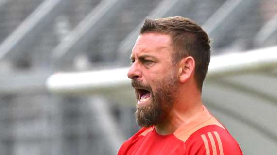 Roma, alta tensione a Trigoria: lite tra De Rossi e Cristante in allenamento