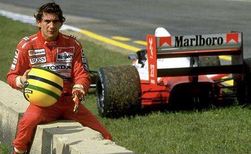 Vanzini ricorda la scomparsa di Senna: "Quel giorno ero a San Siro. Lo stadio si ammutolì"