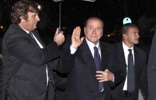 Reuters - La famiglia Berlusconi potrebbe valutare la cessione del 20-30% delle quote