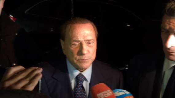 Berlusconi: "Non posso dare nessun giudizio sulla proprietà cinese"