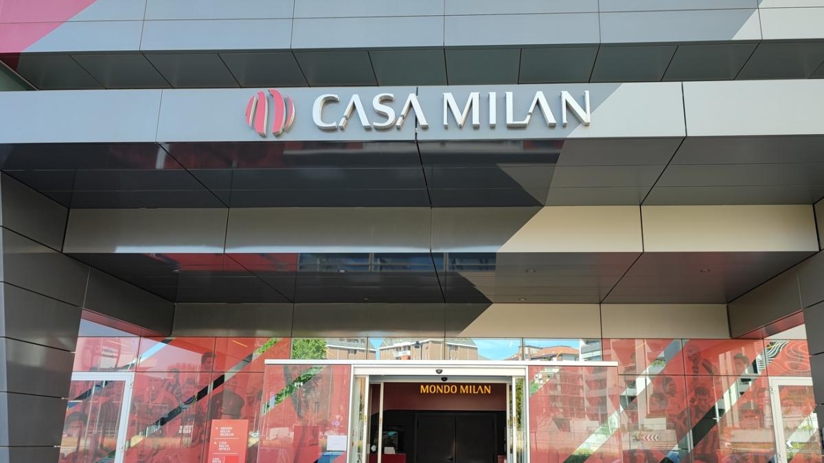 Questi prestiti può fare ancora il Milan dopo Nkunku al Lipsia? La situazione aggiornata