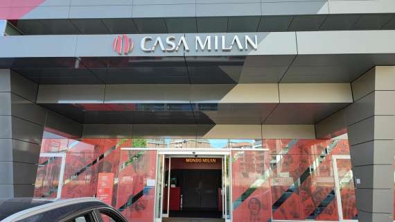 Tuttosport - Botman, Renato Sanches, ma non solo: il Milan valuta anche delle alternative più economiche per difesa e centrocampo