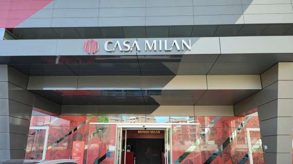 Tuttosport - Milan, la rivoluzione a centrocampo non è finita: si lavora ad una doppia operazione