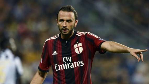 MILANELLO REPORT - In corso l'allenamento mattutino: anche Pazzini in gruppo