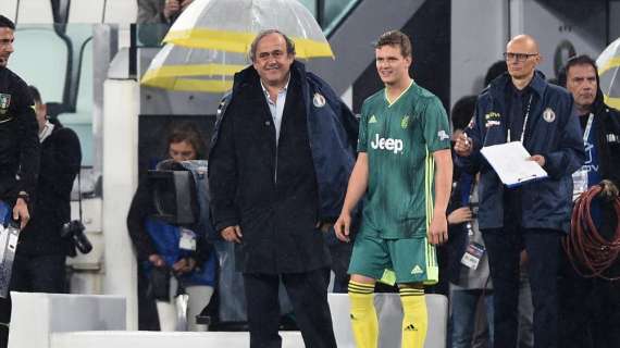 Platini: "Tornerò. Vittima di un complotto, sospensione fatta da cretini"
