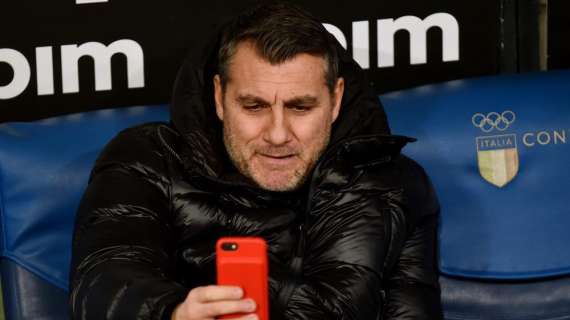 Vieri esalta Van Basten: "E' stato il più completo di tutti. Per me è il re dei re"