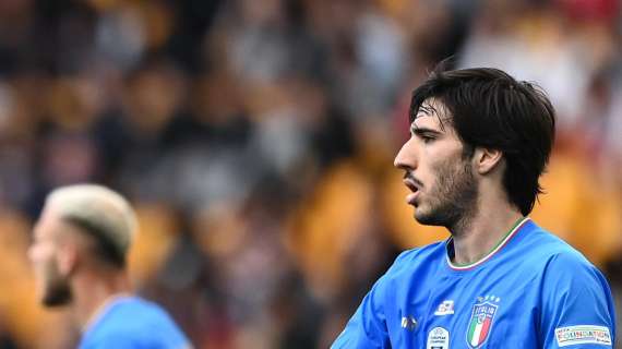 Italia, gran bel gesto di Tonali: il milanista resta in ritiro nonostante sia squalificato