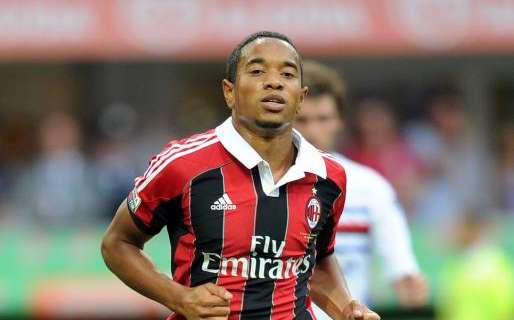 Emanuelson: "Voglio diventare un titolare nel Milan. La cessione di Ibra? Ora percorriamo una strada diversa"