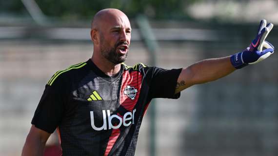 Reina comincia la sua carriera da allenatore: guiderà l'U19 del Villarreal