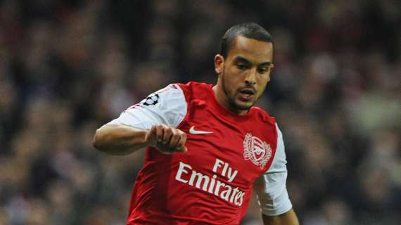 Walcott si tiene stretto Van Persie: "E' un grande capitano, fondamentale per noi"