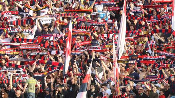 MN – Clima surreale a San Siro: si sentono solo i tifosi del Genoa. Milanisti (come annunciato) in silenzio di protesta
