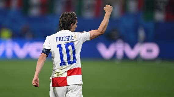 Modric: "Non so dove l'arbitro abbia trovato altri otto minuti di recupero"