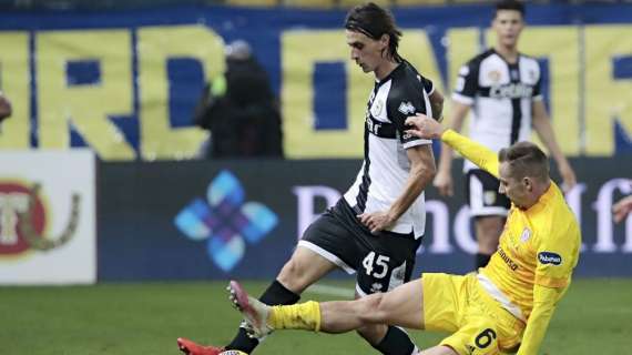 Cagliari: lesione crociato per Rog, verrà operato oggi