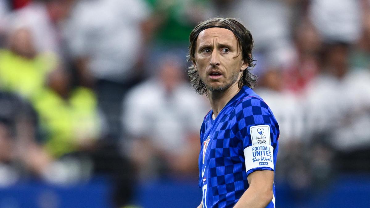 Sučić: "Modric grande persona e giocatore. Milan? Non so se resterà"