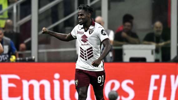 Torino, per Zapata lesione al crociato e al menisco. Stagione finita