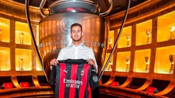 Dalot saluta lo United: "Ho imparato tanto in questi due anni"