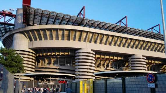 Milan-Inter, domani cancelli aperti a San Siro alle 18.45