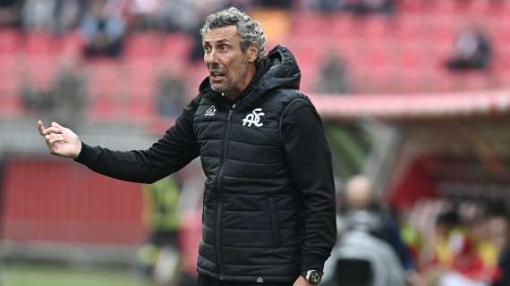 Il Lecce cambia allenatore. Il 7 aprile la sfida contro il Milan a San Siro