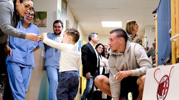FantaCharity, donata una borsa di studio per una psicologa all’Ospedale Buzzi. Camarda in visita al reparto di Chirurgia Pediatrica