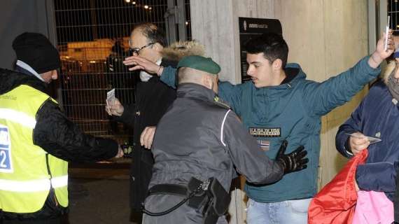 FOTO MN - Misure di sicurezza: i controlli prima di Juve-Milan