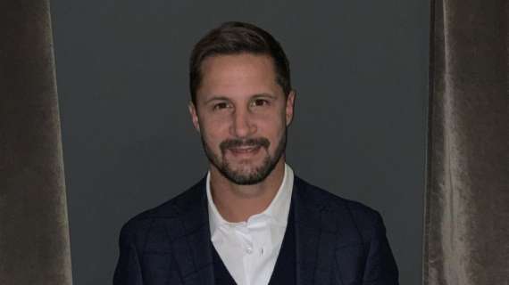 Antonini: "Il cuore è rossonero, ma voglio bene anche al Genoa"