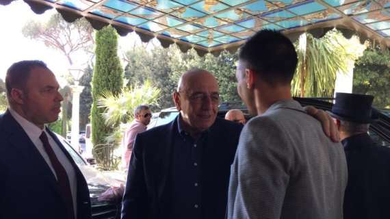 PHOTOGALLERY MN - L'arrivo di Vangioni al Parco dei Principi