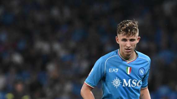 Il Napoli saluta già Jesper Lindstrom: ufficializzato il passaggio all’Everton